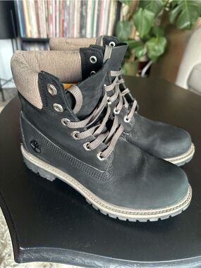 Timberland Premium 6-Inch Waterproof Boots Black Nubuck | Women’s Size 8